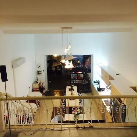 Downtown Cozy * 페티예