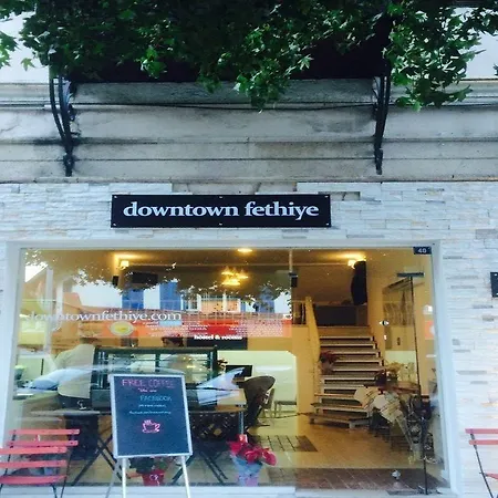 بيت شباب Downtown Cozy *