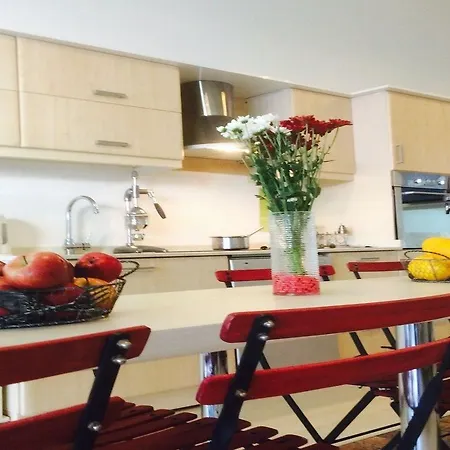 بيت شباب Downtown Cozy فتحية