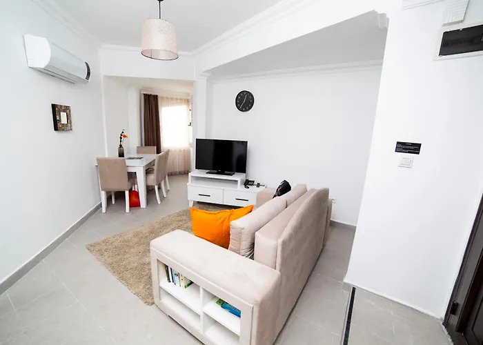 Downtown Cozy ホステル フェティエ